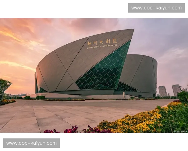 粤风腾跃,豫韵绵长:一场穿越千年的味蕾与文化交响 粤风腾跃,豫韵绵长:一场穿越千年的味蕾与文化交响